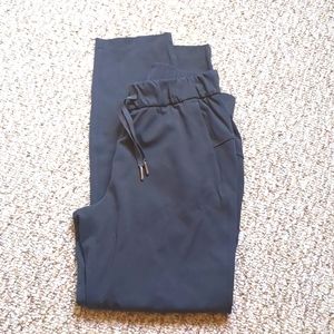 Lululemon gray pants size 4